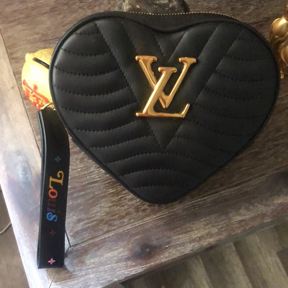 Louis Vuitton Heart Bag NEW WAVE NOIR